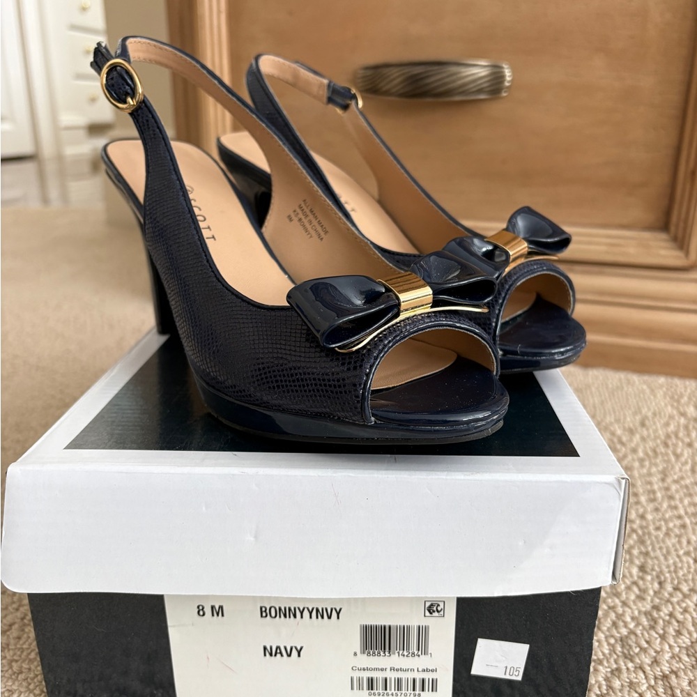 Karen Scott Women's Blue Wedge Slingbacks - Picture 4 of 5